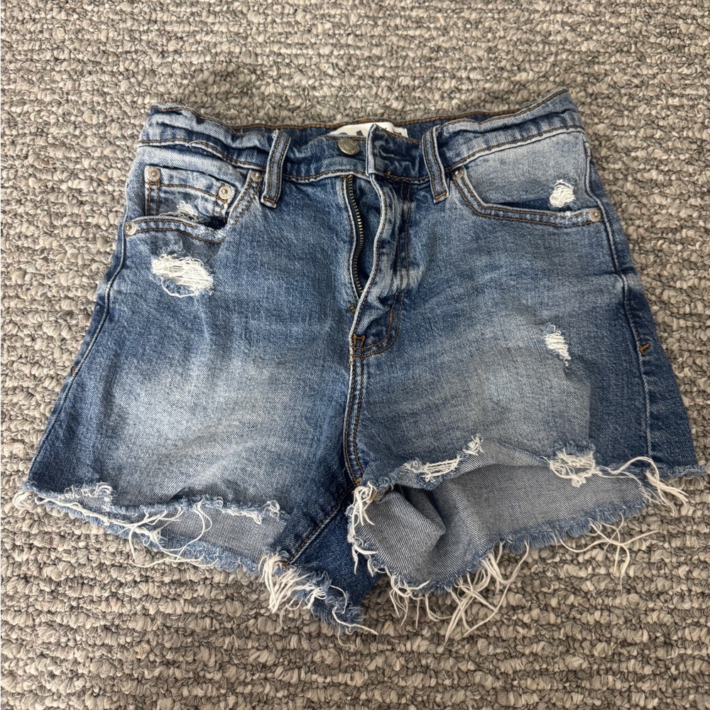 daze jean shorts